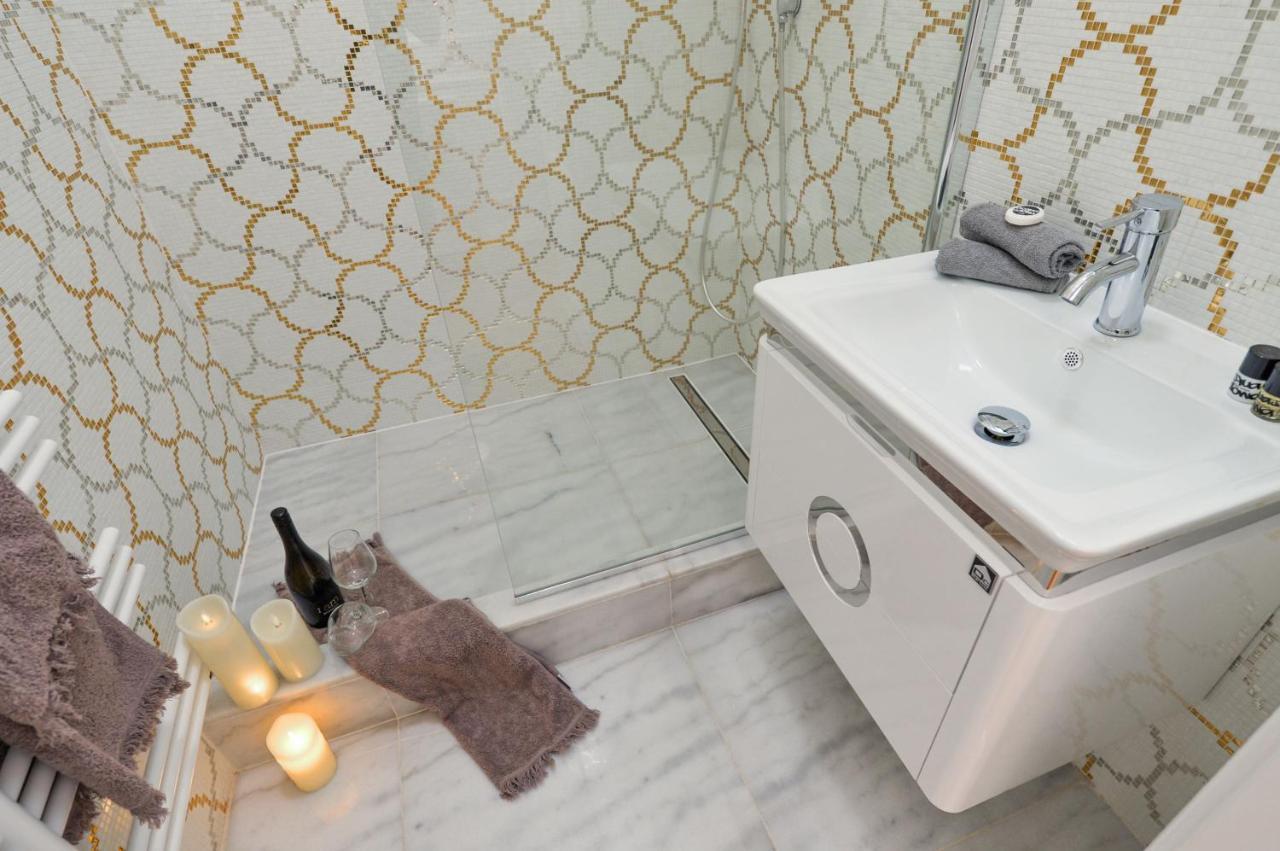 Vogue Apartment Near By Wenceslas Square Praha Bagian luar foto