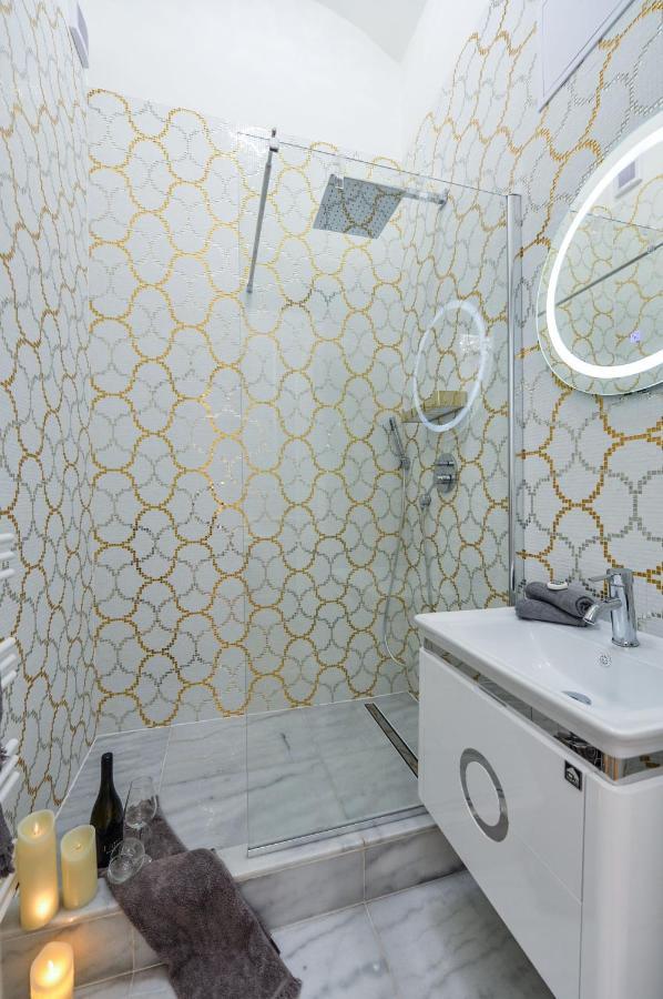 Vogue Apartment Near By Wenceslas Square Praha Bagian luar foto