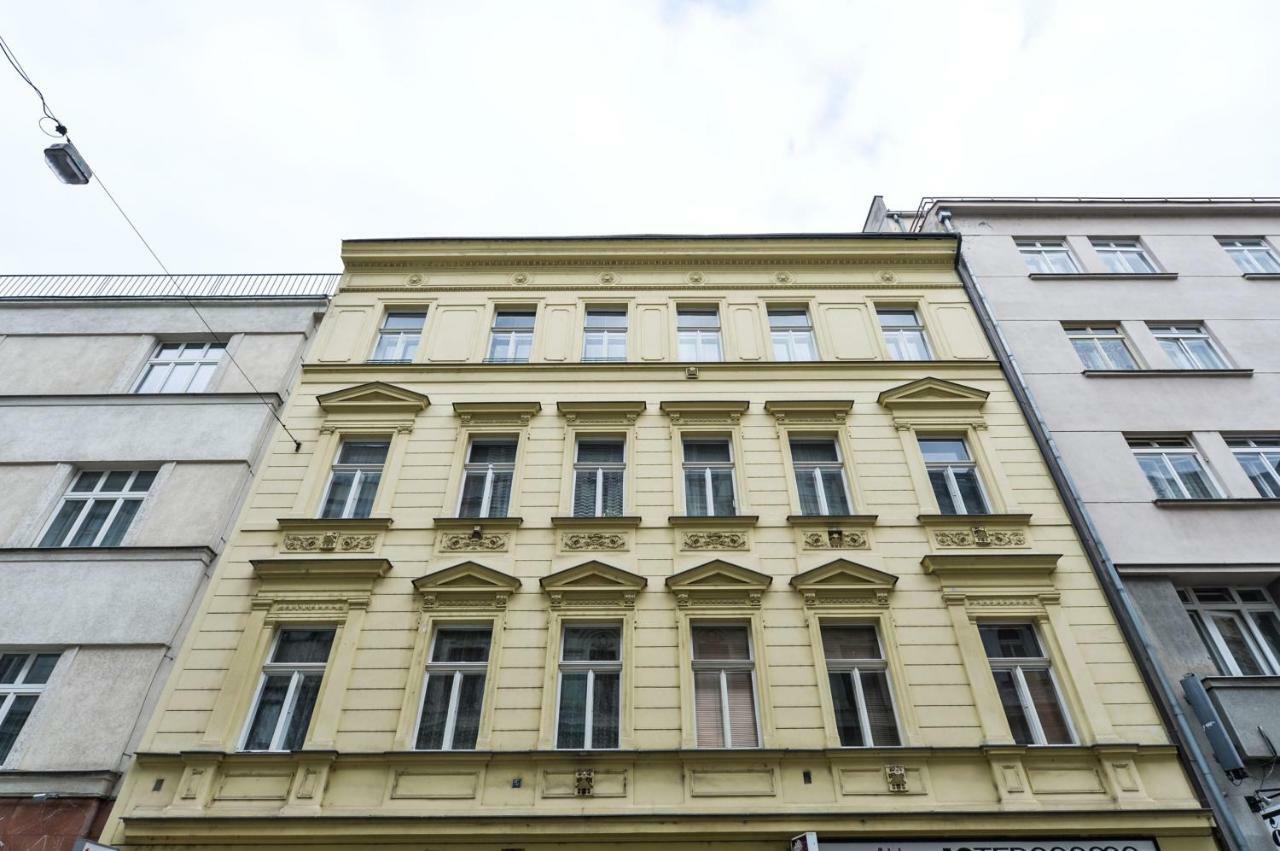 Vogue Apartment Near By Wenceslas Square Praha Bagian luar foto